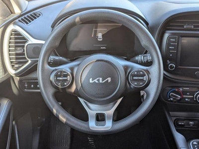 2023 Kia Soul LX IVT