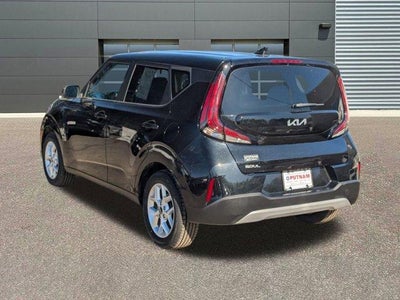 2023 Kia Soul LX IVT