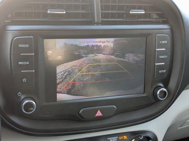 2023 Kia Soul LX IVT