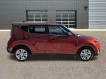 2023 Kia Soul LX IVT