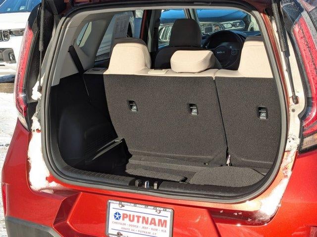 2023 Kia Soul LX IVT