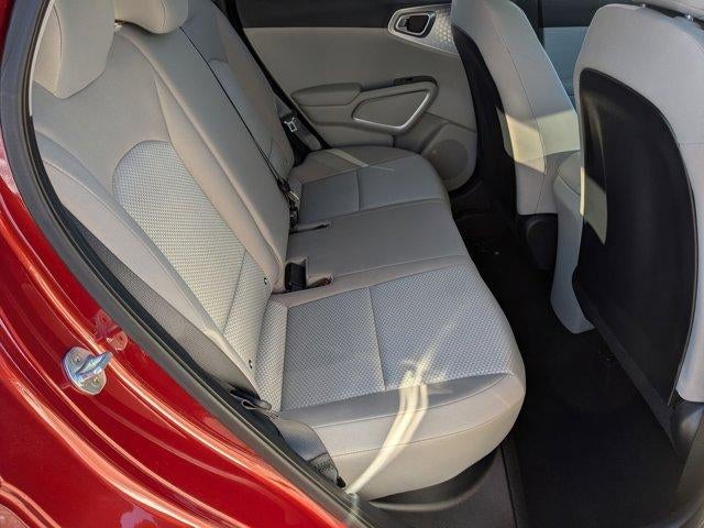 2023 Kia Soul LX IVT