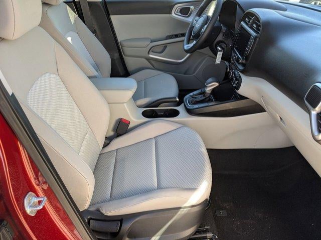 2023 Kia Soul LX IVT