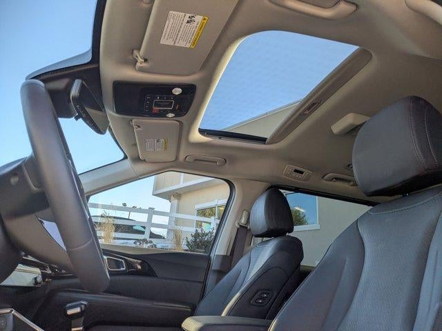 2025 Kia Carnival SX Prestige FWD